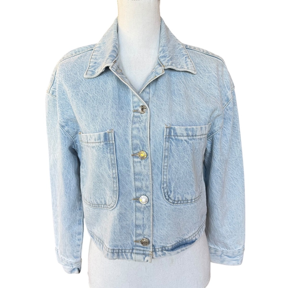 For The Republic‎ Light Wash Cropped Denim Jacket Blue Small